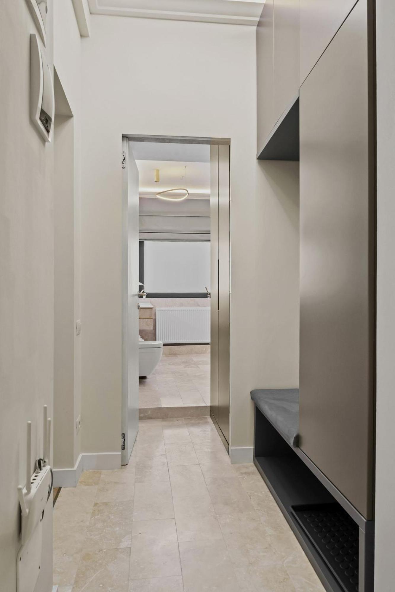 Central Two Rooms Apartment The Paradise Of Lights 布加勒斯特 外观 照片